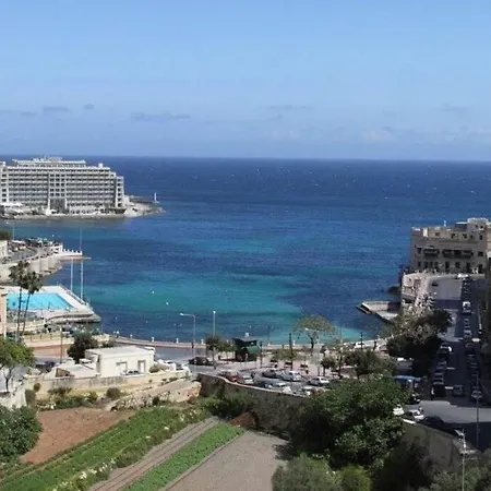 1 Bedrm Seaview Balluta Bay